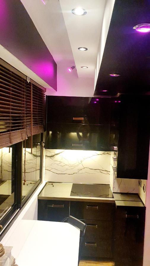 Le K: Upscale Seaside With Japanese Toilet *